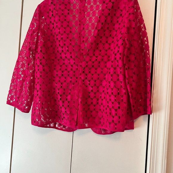 Chico's Pink/Fuchsia Crochet Blazer - 3/4 Length Sleeves - Size 1 - Picture 4 of 5